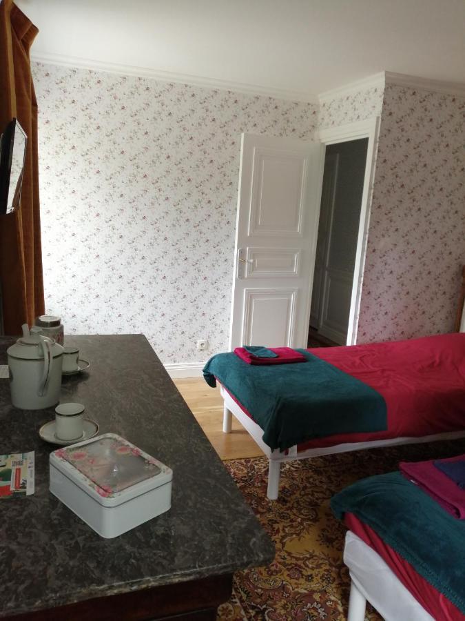 Chambre E Andre Le Domaine Des Jardins De Bracquetuit Luaran gambar