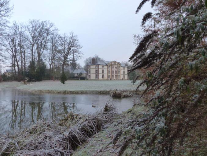 Chambre E Andre Le Domaine Des Jardins De Bracquetuit Luaran gambar