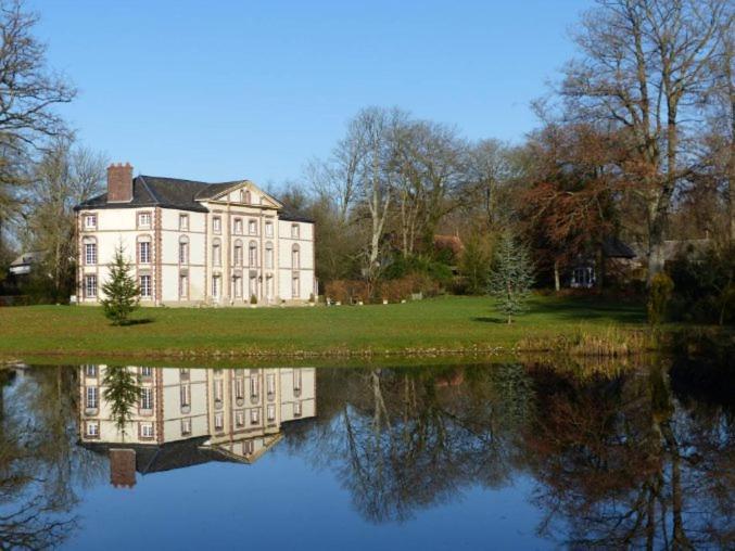 Chambre E Andre Le Domaine Des Jardins De Bracquetuit Luaran gambar